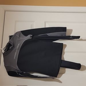 Under Armour Fitted Cold Gear Size Medium